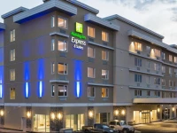 Holiday Inn Express & Suites Victoria-Colwood