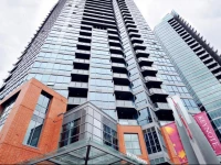 Executive Suites by Roseman Keynote Tower II