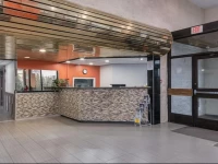 Airport Travellers Inn