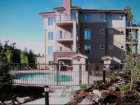 Pinnacle Pointe Resort by Discover Kelowna Resort Accommodations