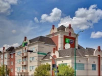 Holiday Inn Express Hotel & Suites Lethbridge