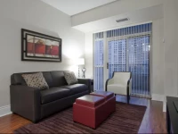 DelSuites - 310 Burnhamthorpe Road West - Mississauga