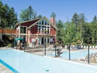 Les Eaux by Tremblant Sunstar