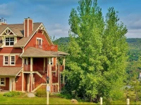 Tremblant Les Eaux by Rendez-Vous Mont-Tremblant