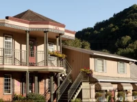 Auberge La Porte Rouge