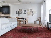 Five-Bedroom on St. Laurent