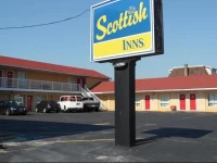 Scottish Inn Near the Falls and Casino