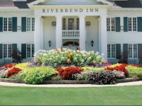 Riverbend Inn & Vineyard