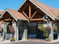 Best Western Plus Emerald Isle Hotel