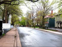 Monroe House Executive Guest Suites