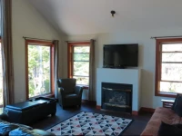 Cobble Wood and Bird Sanctuary Guest Houses