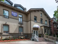 Knights Inn Downtown Toronto