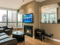 Luxury 3 Bed Private Apartment in Central Downtown