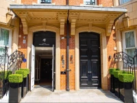 Cheval Phoenix House 5*