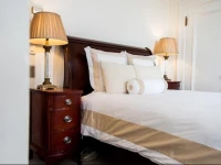 The Inn at the Union Club of British Columbia