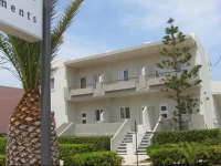 Yiannis Apartments