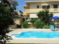 Nicolas Studios & Apartments