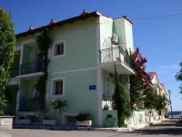 Konstantinos Apartments