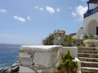 The Rock - Vrahos Rooms Studios