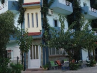 Saloustros Apartments