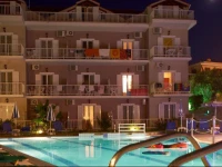 Amoudi Studios Apartments Hotel