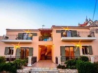 Maniata Holiday Apartments