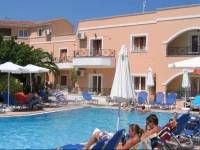 Doras Zante Studios & Apartments