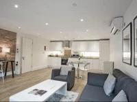 Apple Apartments Limehouse 4*