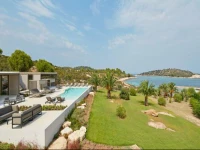 Tiamo Secrets - White House