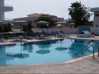 Lagonas Beach Hotel Apartments