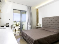 Maroula Blue Studios & Suites