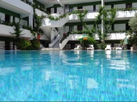 Terinikos Apart-Hotel