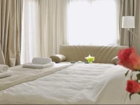 Ellopia Point Boutique Suites