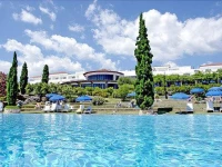 Sunrise Village Beach Hotel