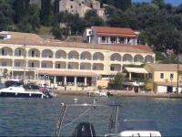 Villa Perris Studios