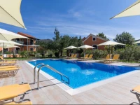 Peristera Apartments