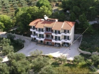 Almyros Studios & Apartments