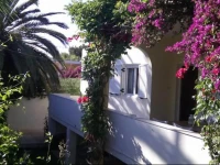 Lagonissi Summer House