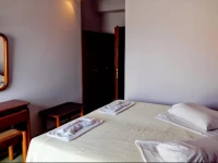 Petania Rooms & Studios