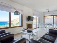 Luxury Villa Efippos with Pool