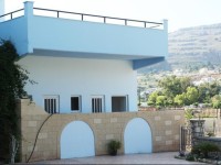 Vlycha Beach Apartments