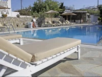 Vienoulas Garden Hotel