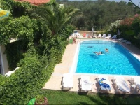 The Mayflower Studios & Apartments