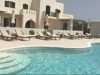 Iphimedeia Apartments & Suites