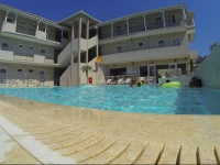 Happyland Hotel Apartments