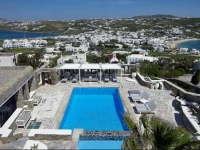 Leonis Summer Houses