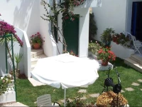 Konaki Studios & Apartments