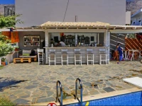 Calma Apartments & Studios