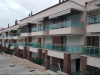 Bungalow White Apartments