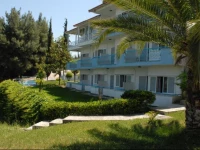 Roditsa Patritsia Apartments